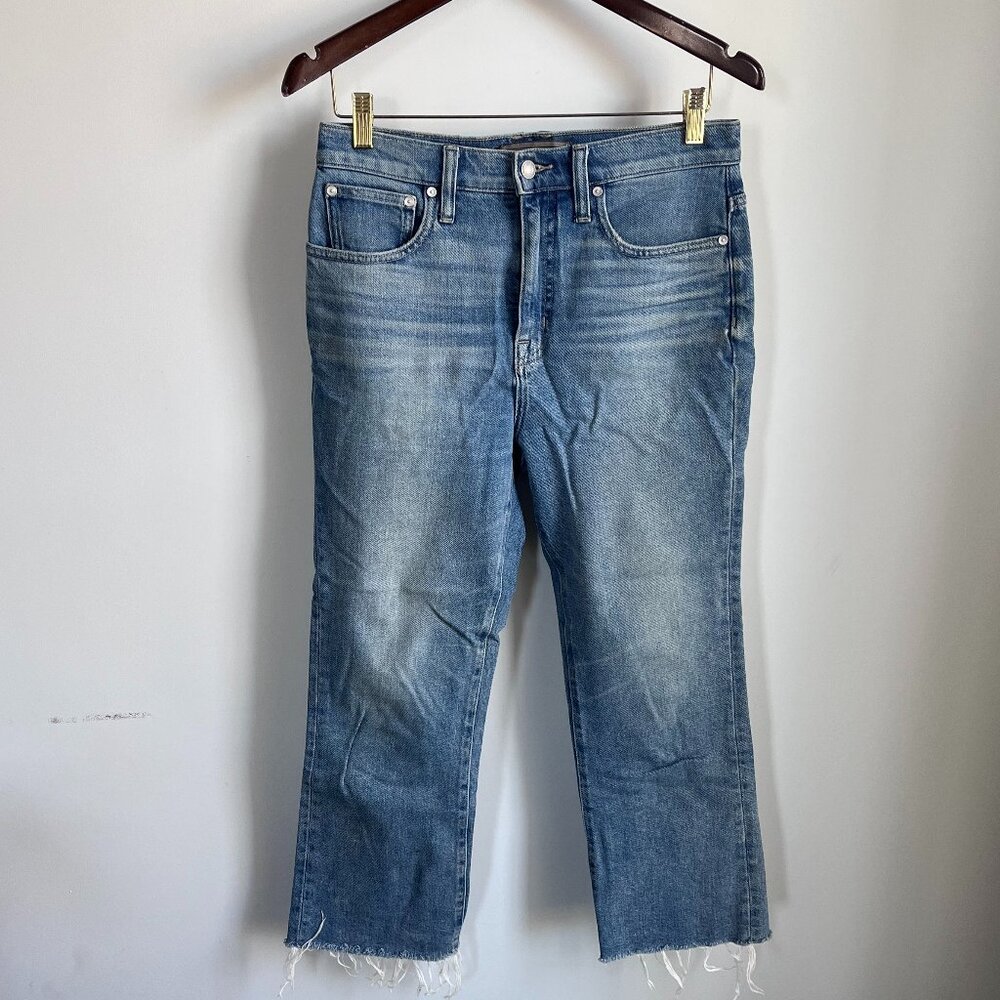 J.CREW Point Sur Kickout Cropped Jean Size 27